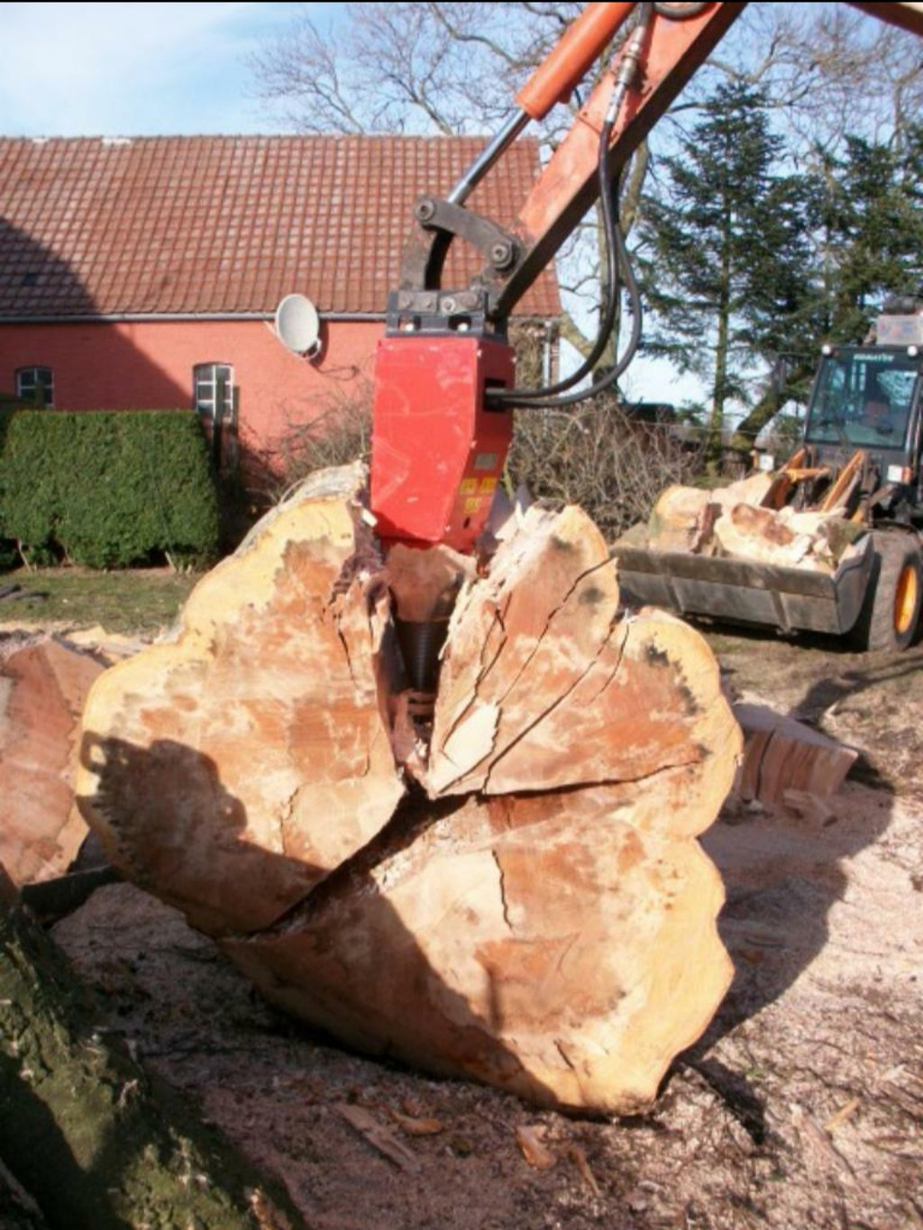 Kegelspalter LM Modell 800 cm³ (45 kW) Kegel ø260x500 mm