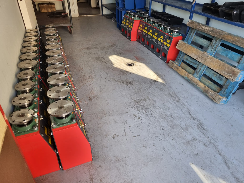 Spaccalegna modello LM 800cm³ (45 kW) con cono ø200x400 mm