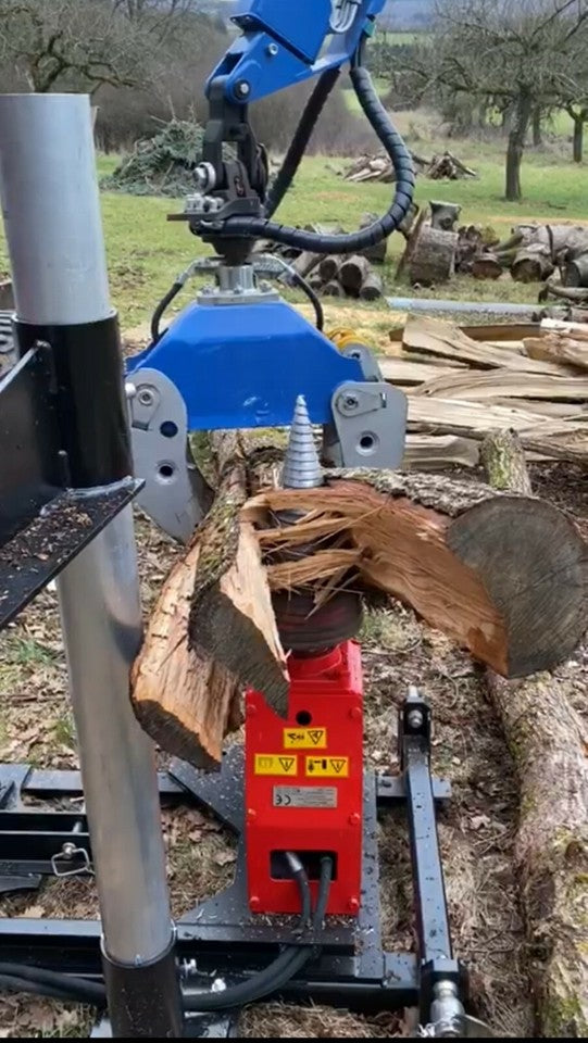 LM Model 800 ccm (45 kW) kegel ø230x460 mm za gozdarsko prikolico z konzolo