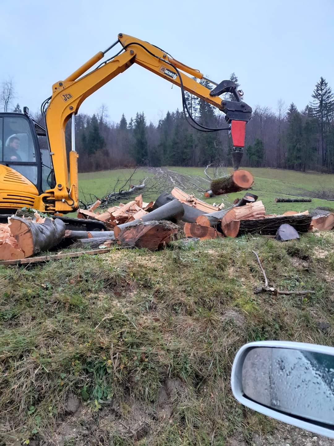Spaccalegna modello LM 800cm³ (45 kW) con cono ø230x460 mm