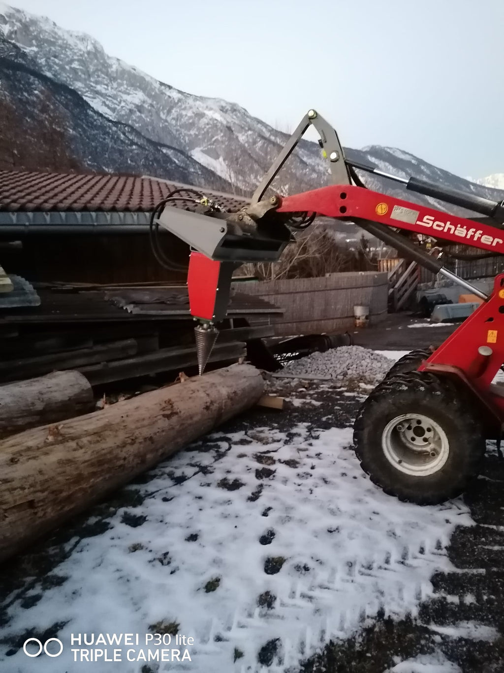 Splitter LM Model 800 ccm (45 kW) cone ø230x460 mm with Euro hitch for Tractor or Loader