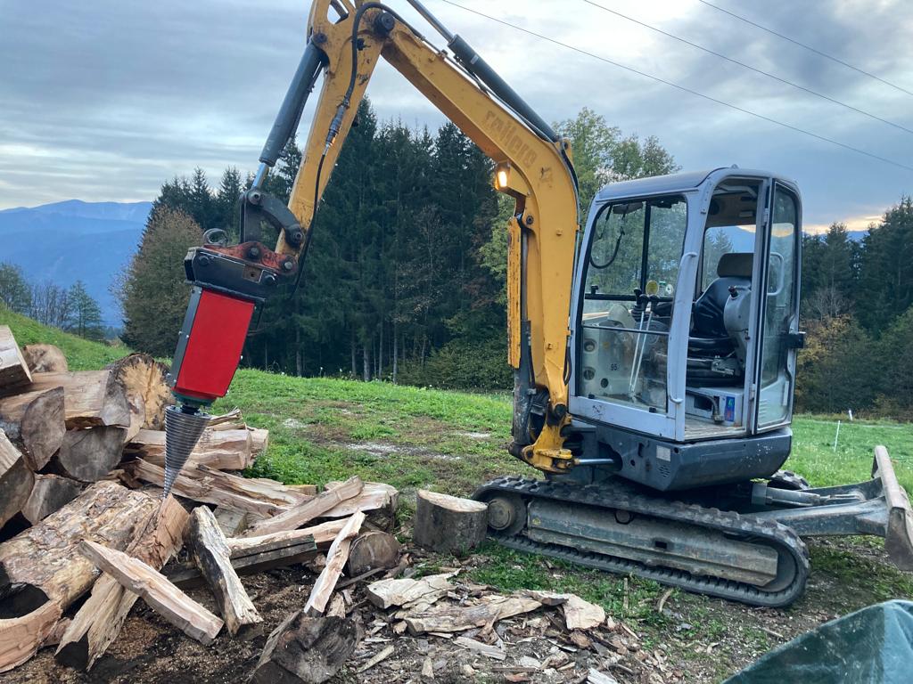 Kegelspalter LM Modell 800 cm³ (45 kW) Kegel ø260x500 mm