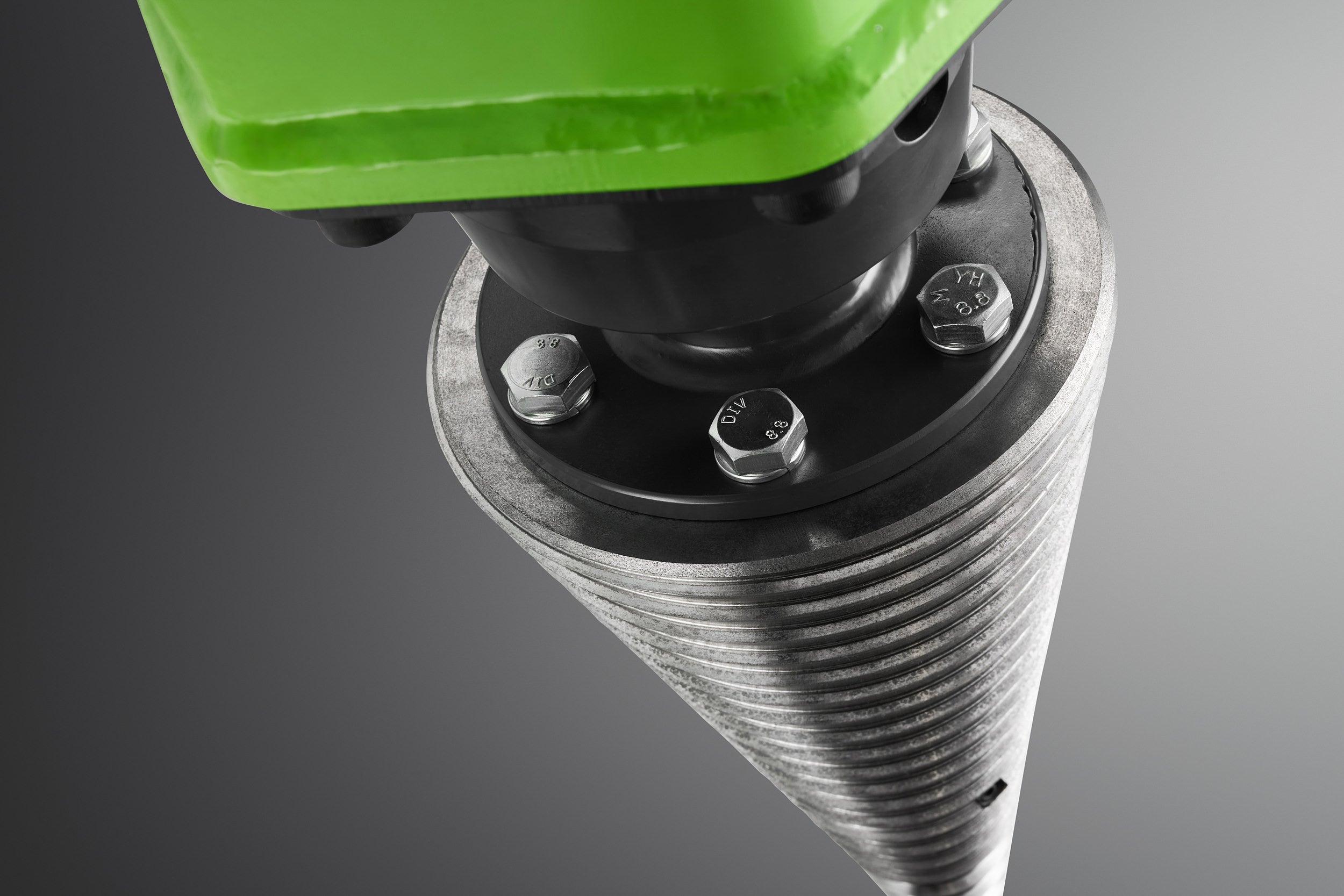 Model ECO 500 ccm (30kW) stožec ø200x400 mm z europriklopom za traktor ali nakladalec