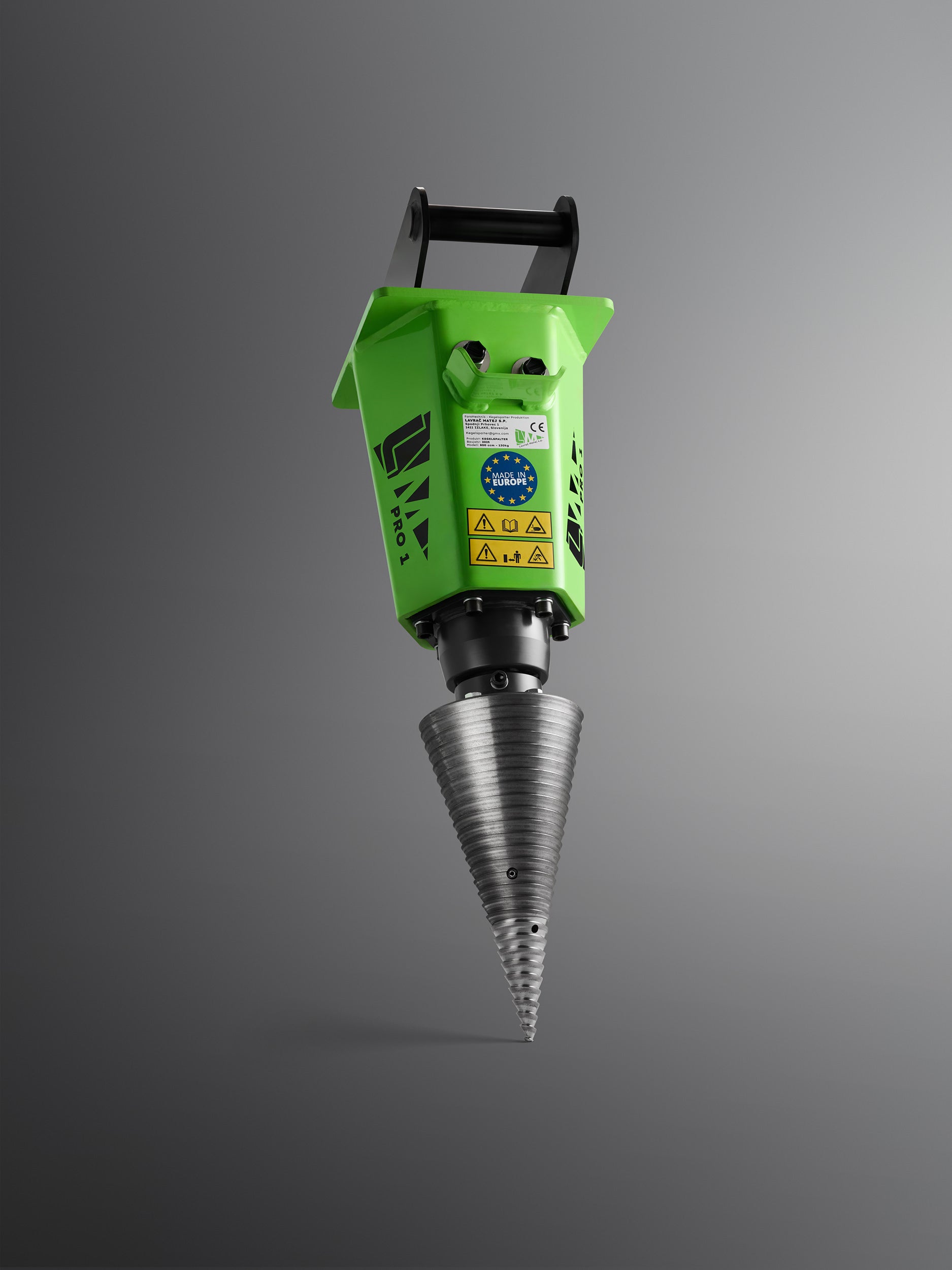 Model PRO1 800 ccm (45kW) kegel ø200 x400 mm z europriklopom za traktor ali nakladalec