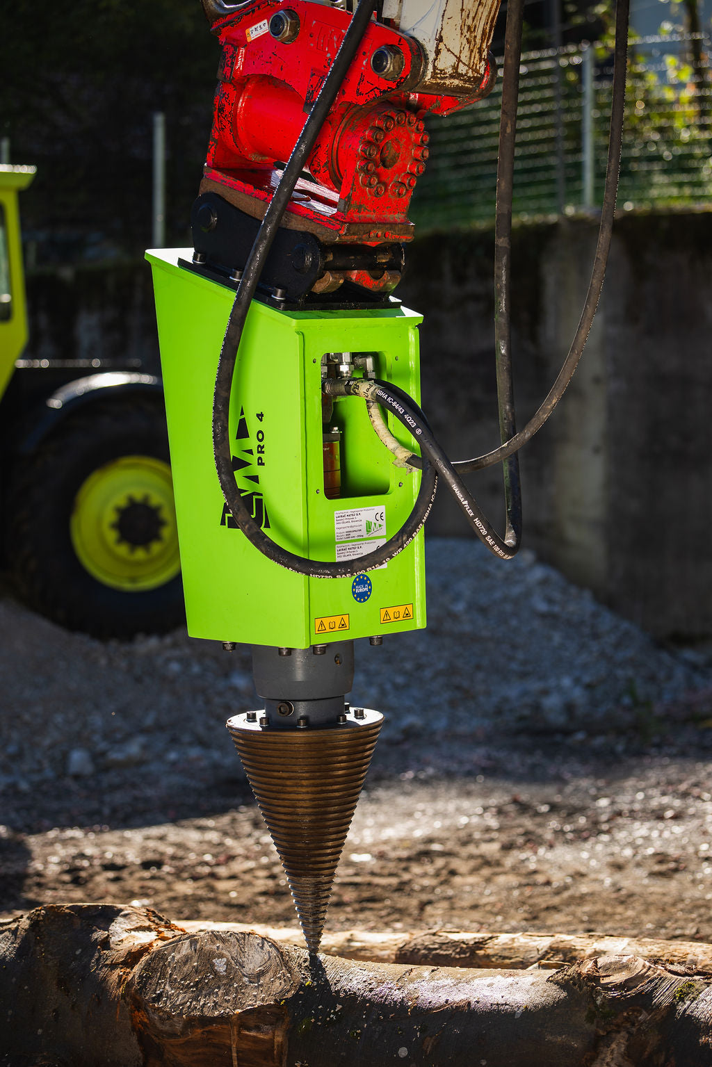 Model PRO4R with reducer and piston hydraulic motor kegel ø350x600 mm