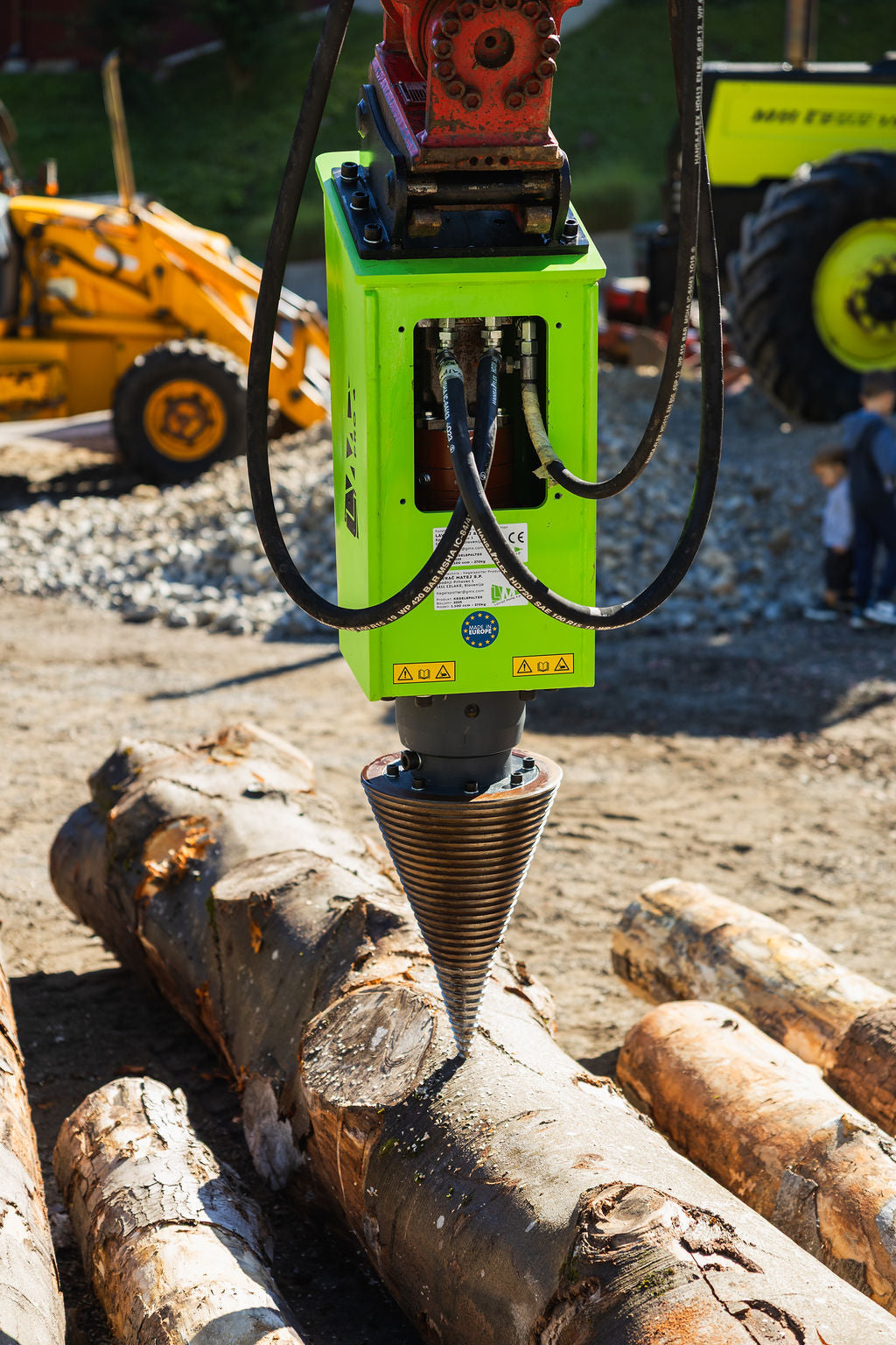 Kegelspalter Modell PRO3 1.100 cm³ (65 kW) Kegel ø300x550 mm